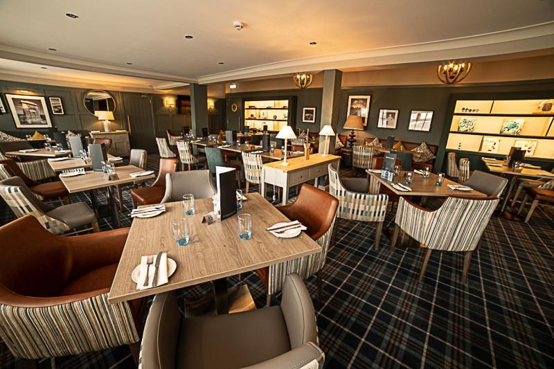 Dunmuir Hotel Dunbar Exterior photo