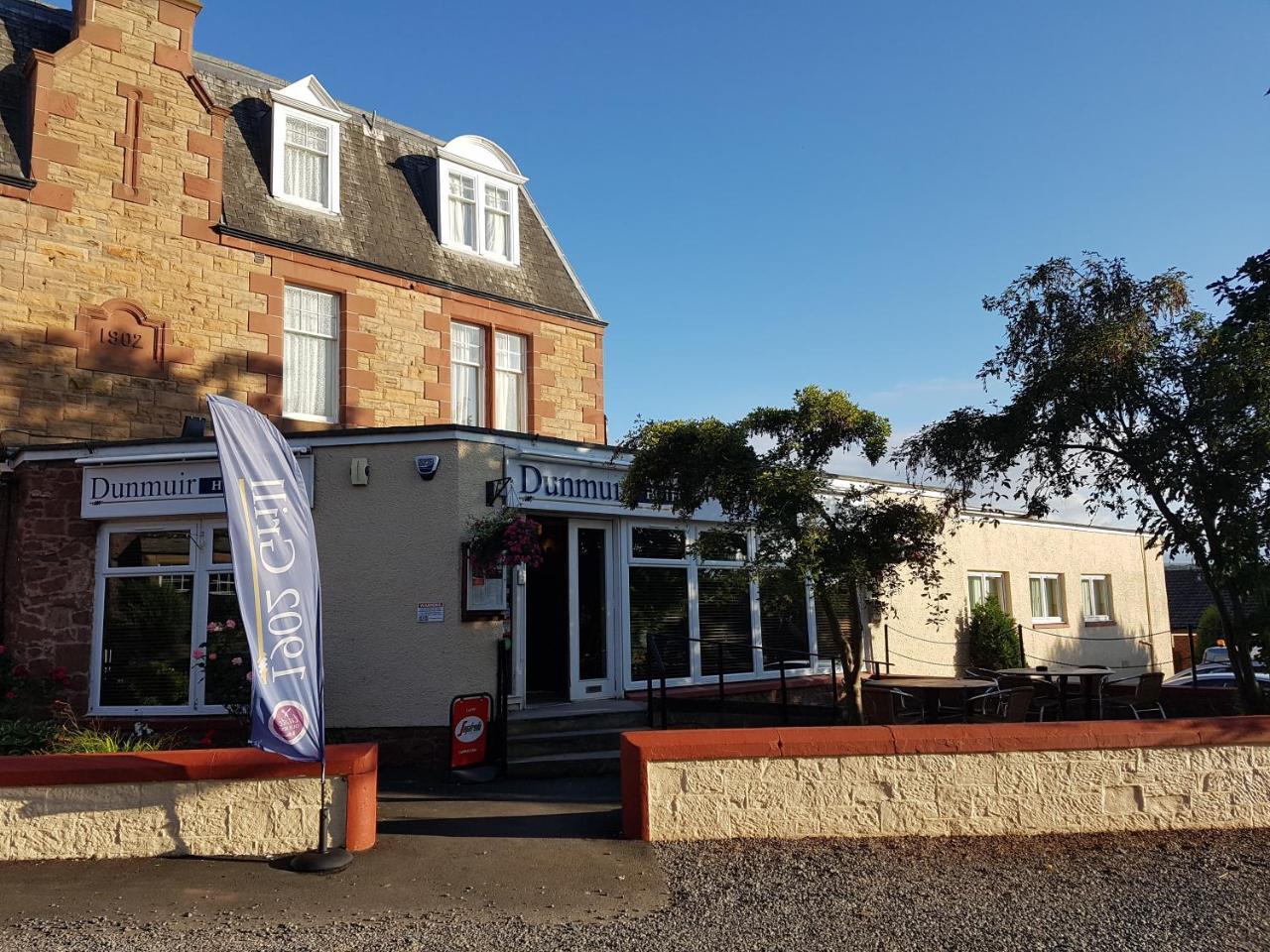 Dunmuir Hotel Dunbar Exterior photo